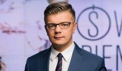 Łukasz Kijek żegna się z TVN24 BiS, stacja skraca pasmo na żywo