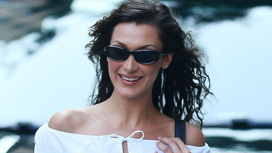 Bella Hadid przywraca znienawidzone spodenki do łask? 