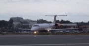 Samoloty zderzyły się na lotnisku w Szkocji. Bombardrier uderzył w Embraera [Zdjęcia]