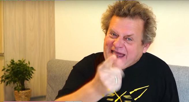 „Oddział Beznadziejnych Przypadków” - nowa piosenka Kazika (wideo)