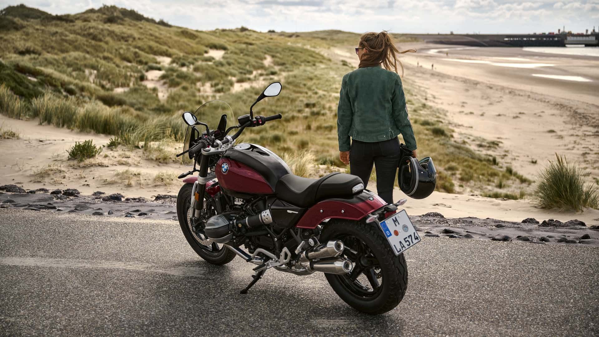 BMW R12 na rok 2024