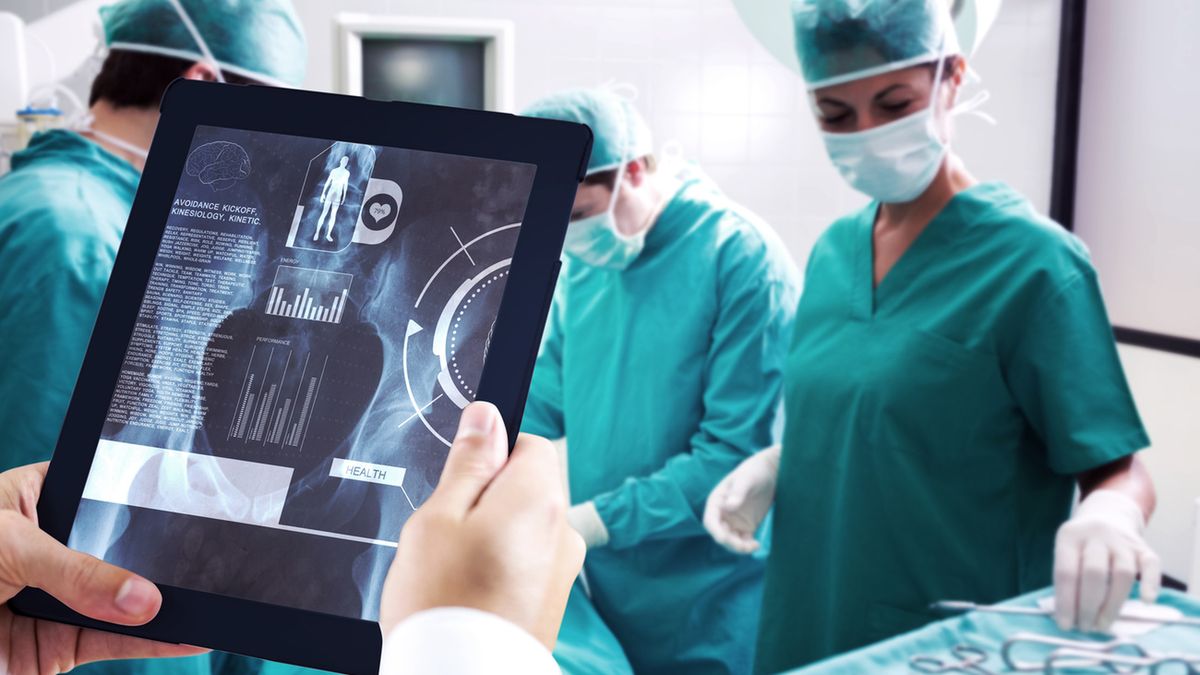 Kapoplastyka to rodzaj operacji biodra