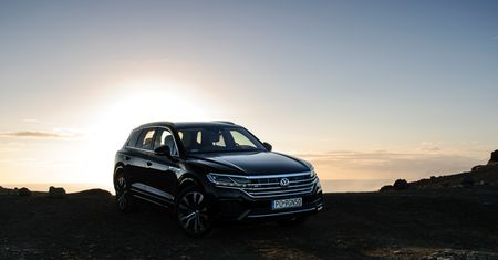 O surowej wyspie i technologicznym gigancie: Volkswagen Touareg na Islandii