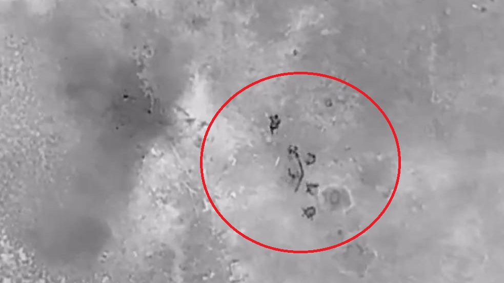 Ranny Rosjanin wstał i uciekł w popłochu. Cudowne ozdrowienie na froncie