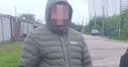 9-letni Rosjanin bawił się świeczką. Potworne jak ukarał go ojciec