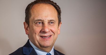 Majątki polityków. Andrzej Gut-Mostowy - milioner z Zakopanego - stracił na pandemii