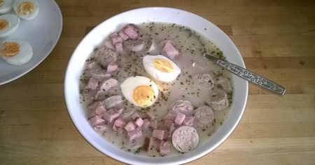 Domowy żurek z butelki. Pamiętaj o tym, a na Wielkanoc zaskoczysz wszystkich