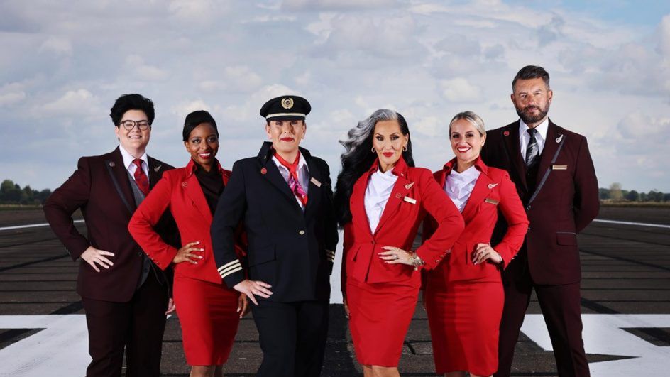 Virgin Atlantic zawiesza wprowadzoną we wrześniu neutralność płciową pod względem mundurów 