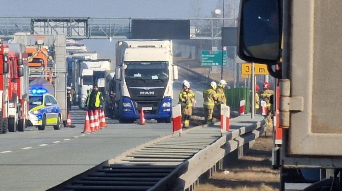 Śmiertelny wypadek na trasie S8. "Doszło do potrącenia pieszego"