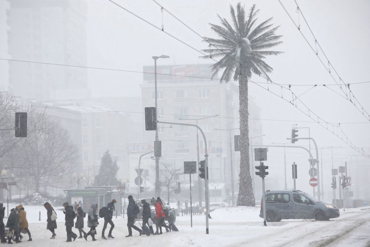 Warszawa. W poniedziałek blisko 200 zdarzeń na stołecznych drogach