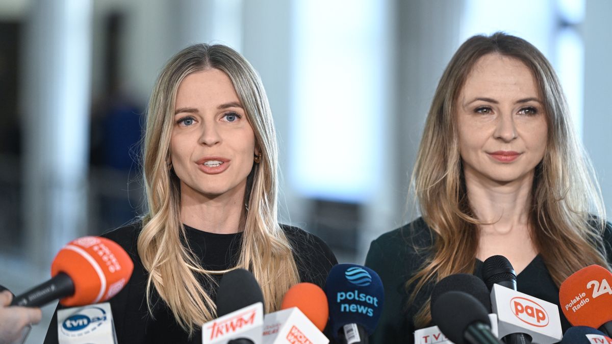  Minister rodziny, pracy i polityki społecznej Agnieszka Dziemianowicz-Bąk  i wiceminister rodziny i polityki społecznej Aleksandra Gajewska 