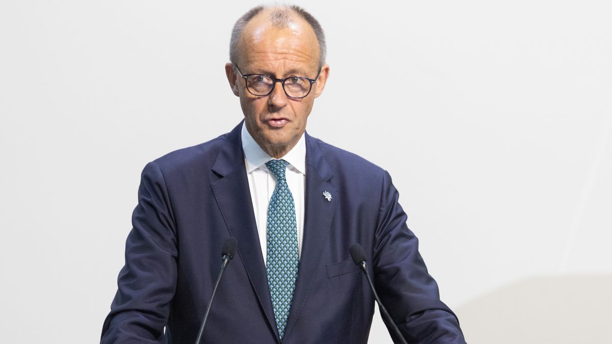 Friedrich Merz, Germany's chancellor, speaks during a news conference at the COP30 Leaders Summit at Parque da Cidade, the main venue for the COP30 summit, in Belem, Para state, Brazil, on Friday, Nov. 7, 2025. Nearly 200 countries will gather at the gates of the Amazon rainforest for a new round of United Nations-sponsored climate talks in Brazil. Photographer: Dado Galdeiri/Bloomberg via Getty Images
