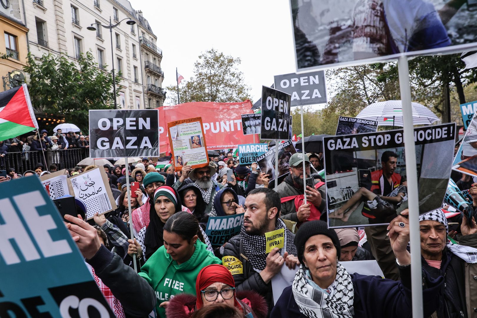 Protesty w Paryżu 