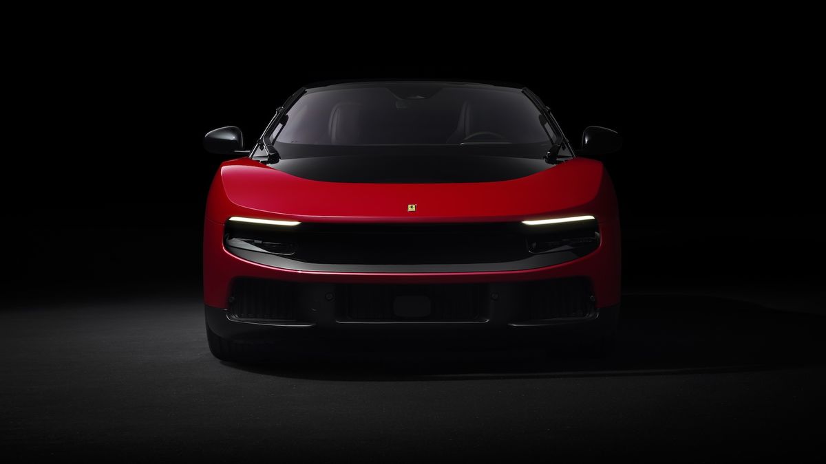 Ferrari Luce (2026)