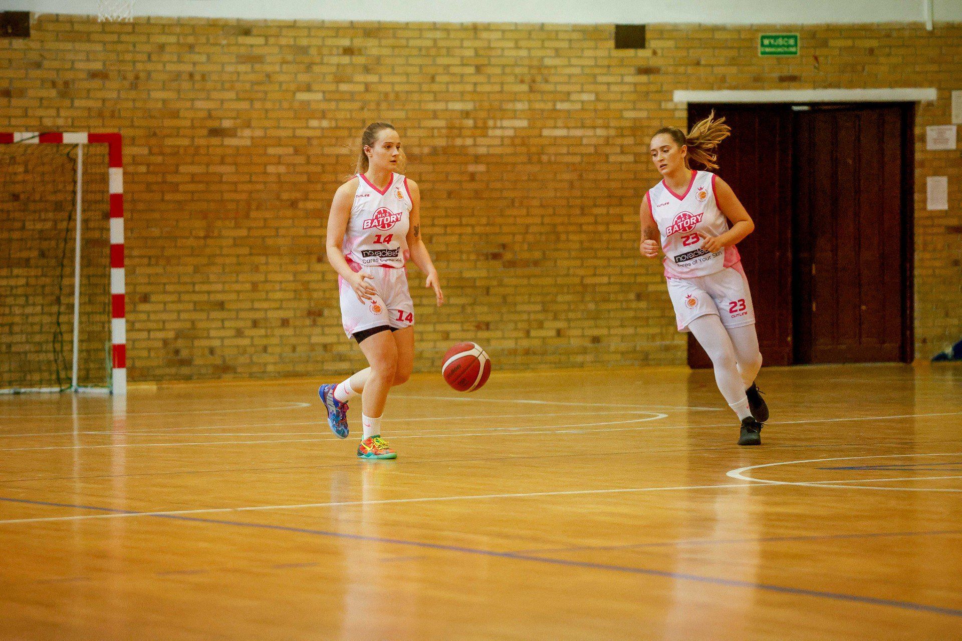 Dziewczęta Novaclear Batory z trzecim zwycięstwem w II lidze