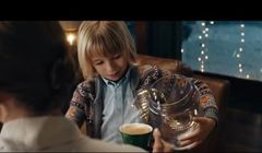 Jacobs w bożonarodzeniowej kampanii przekonuje, że to najlepsza kawa na święta (wideo)
