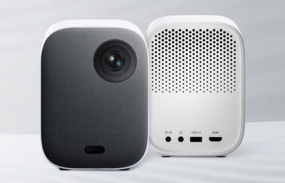 Nowy projektor, TV Stick i samochodowy kompresor od Xiaomi. Ceny od 229 do 2699 złotych