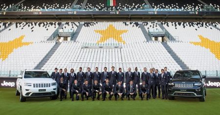 Piłkarze Juventusu też dostali nowe samochody