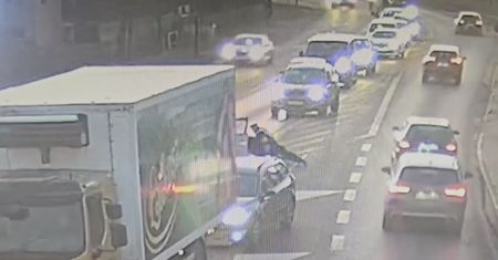 Pijany, agresywny i bez prawa jazdy – 35-latek z Bytomia zaatakował policjanta w Siemianowicach