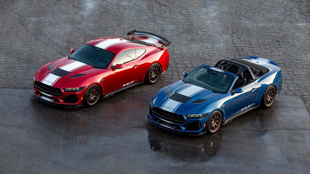 Shelby Super Snake będzie występować w dwóch wersjach nadwozia