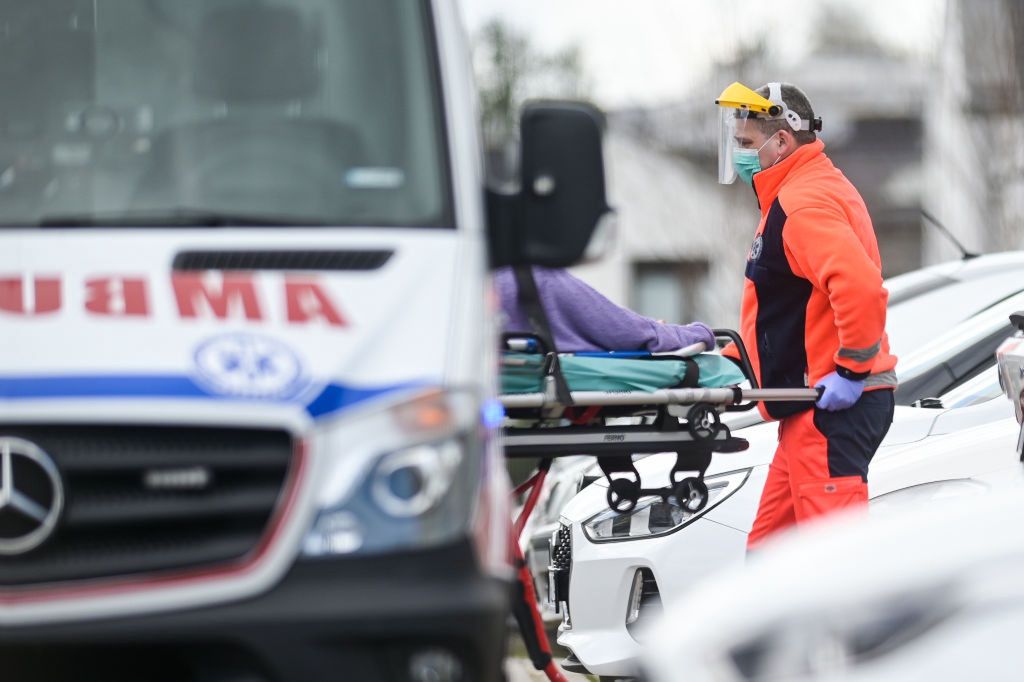 Koronawirus w Polsce. Znów blisko 20 tys. zakażeń. Przeraża liczba zgonów