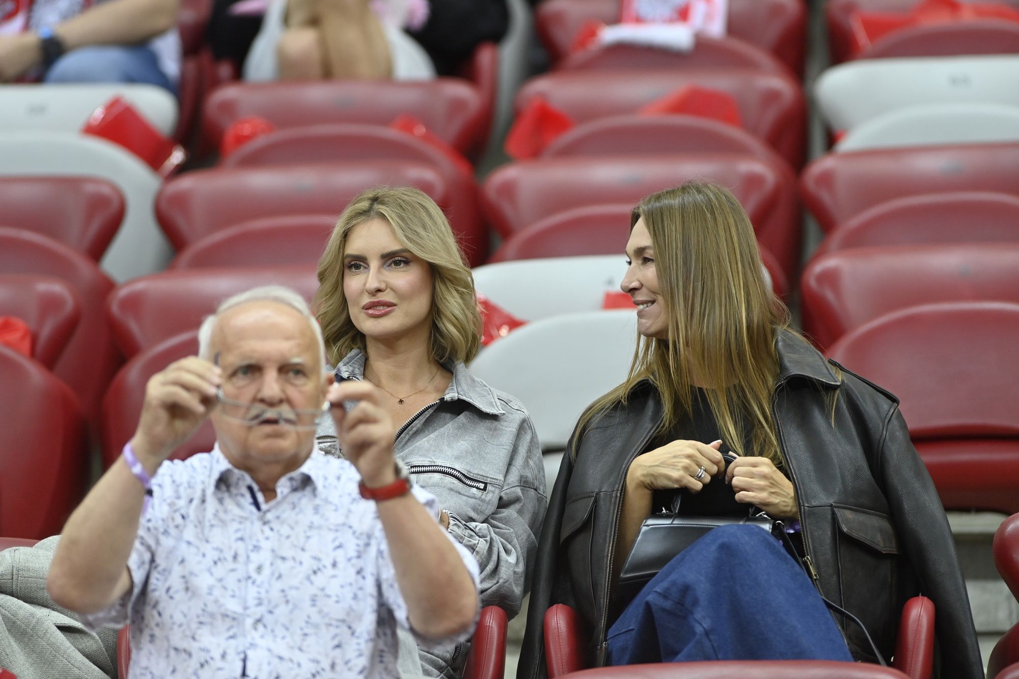 Dominika Grosicka na trybunach 