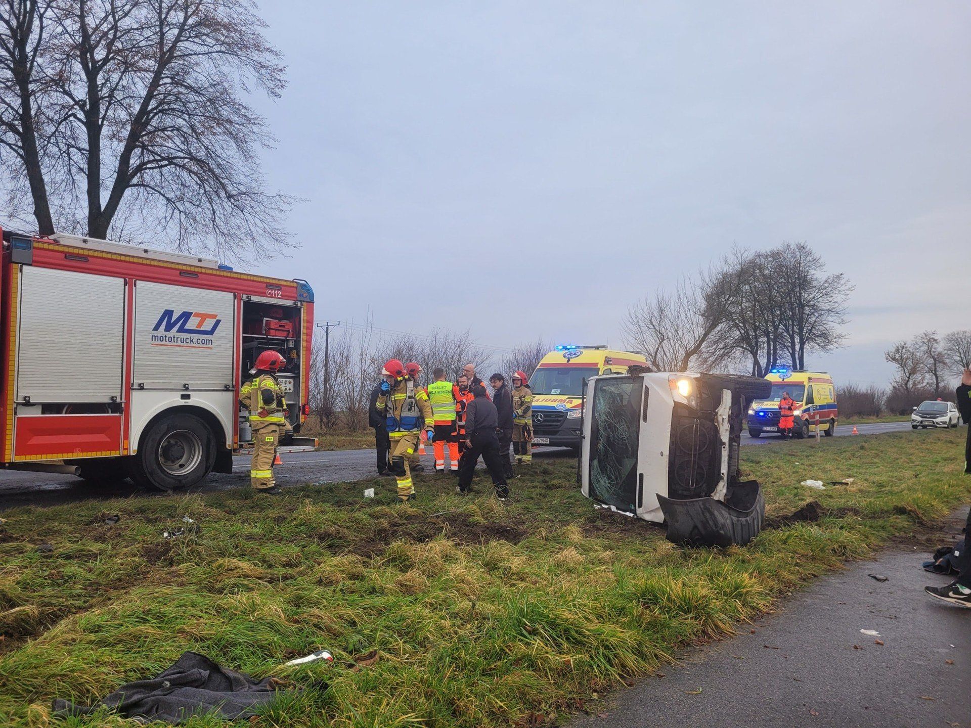 Dachowanie busa na dw 165