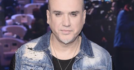 Szymon Wydra chroni życie prywatne. Tak wyglądają jego żona i dzieci