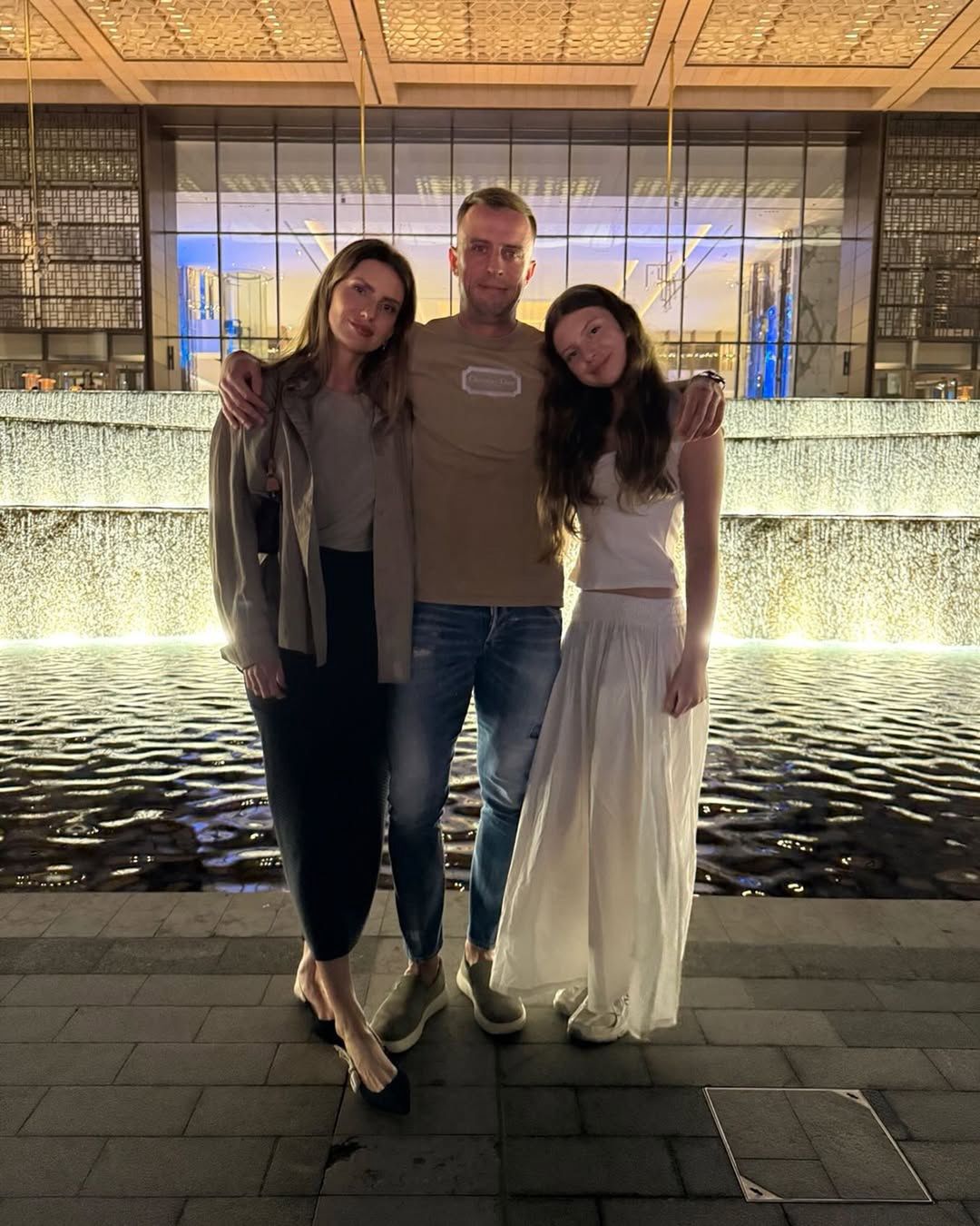 Kamil Grosicki z żoną i córką