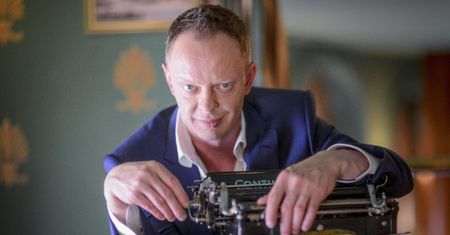 Piotr Krysiak zapowiada nową książkę: "Ujawnię osoby, które nie pracują w mediach publicznych, ale ZROBIŁY COŚ ZŁEGO"