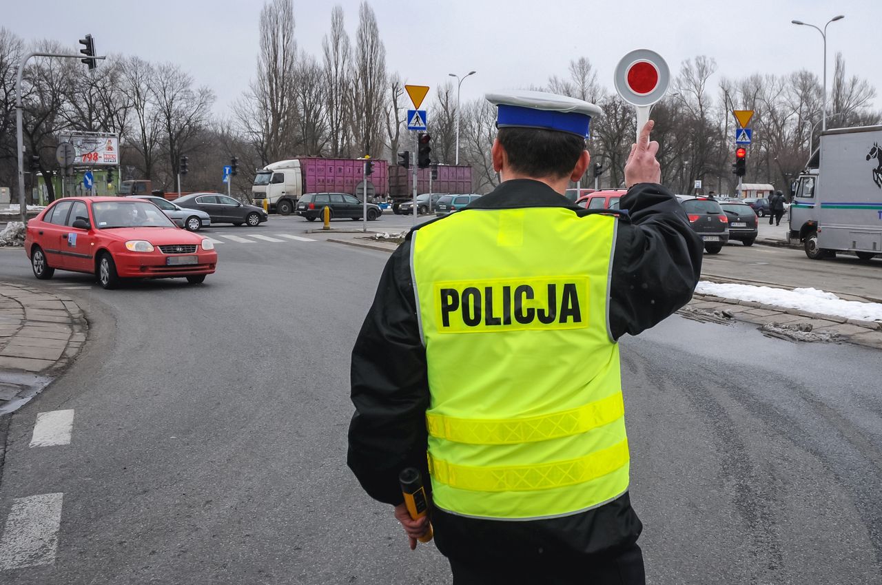 Policjant na drodze