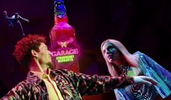 "Inny wymiar piwa" w nowym spocie piwa Garage