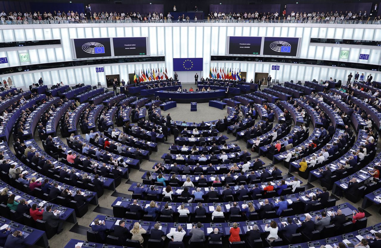 The European Parliament has decided on Ursula von der Leyen, who will again be the President of the EC.