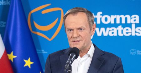 Donald Tusk uderza w PiS. Sprawdził ceny