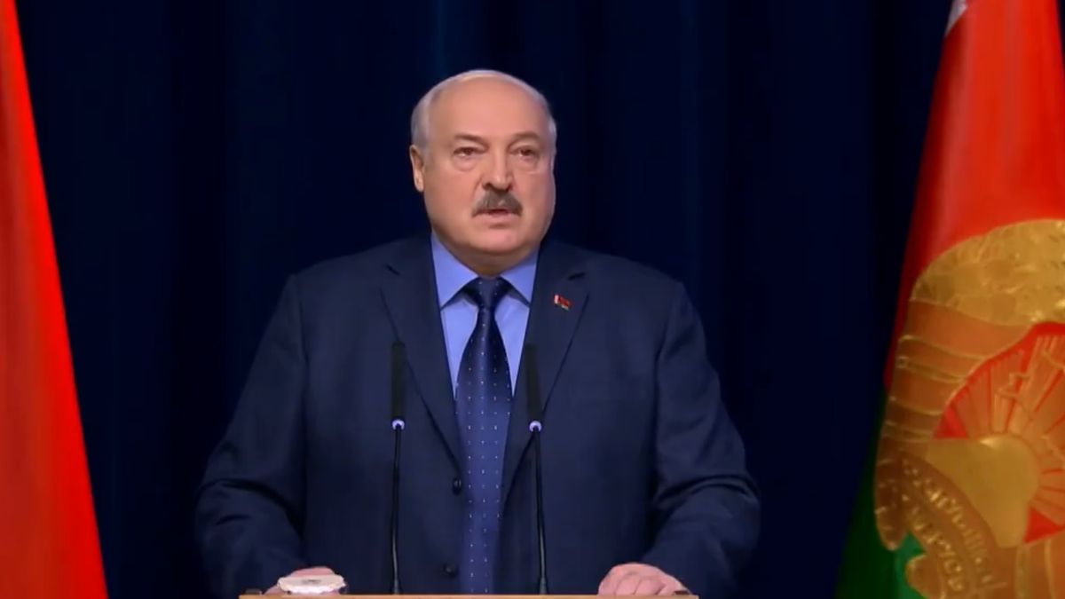 Aleksandr Łukaszenka podczas przemówienia