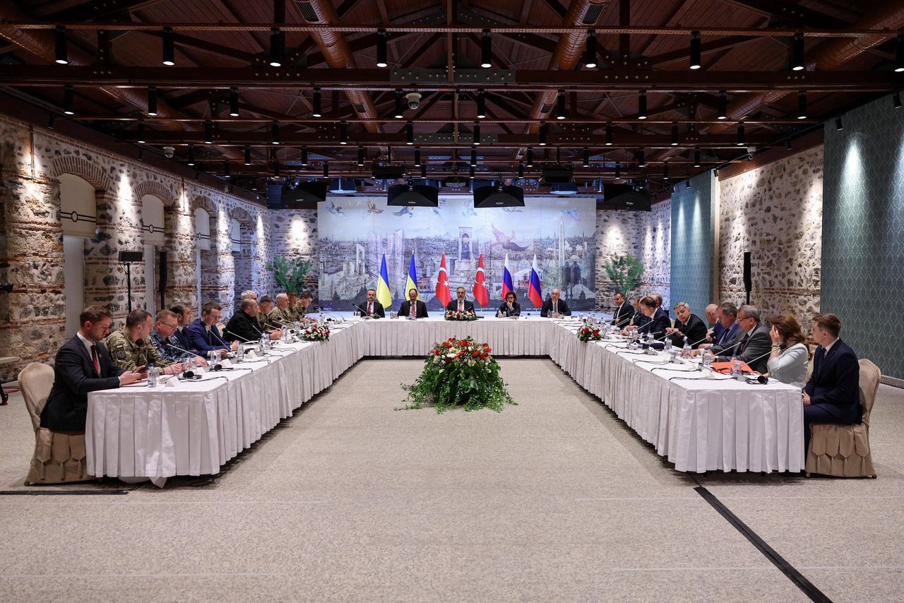 Russia-Ukraine talks see prisoner exchange deal, ceasefire hope