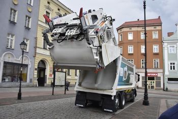 Wałbrzych: Nowe śmieciarki wyjadą na ulice