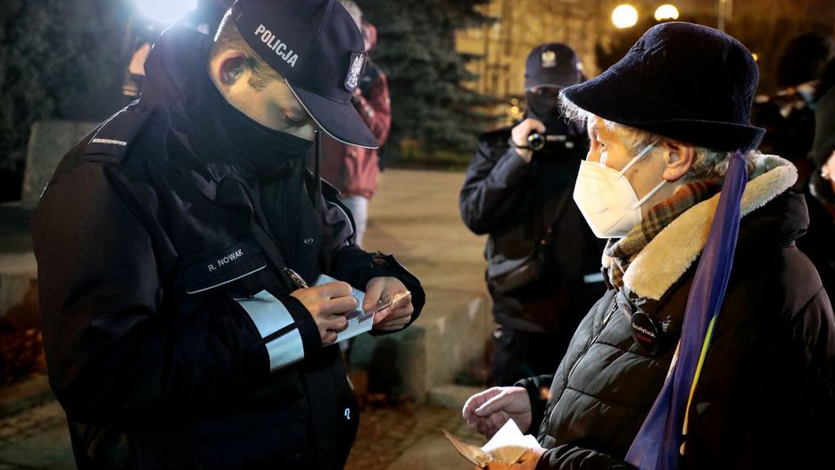 PiS przekonuje, że zmiany mają ułatwić pracę policji