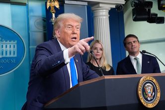 Kto obejmie kluczowe stanowisko w USA? Trump sprawdza podpisy Bidena
