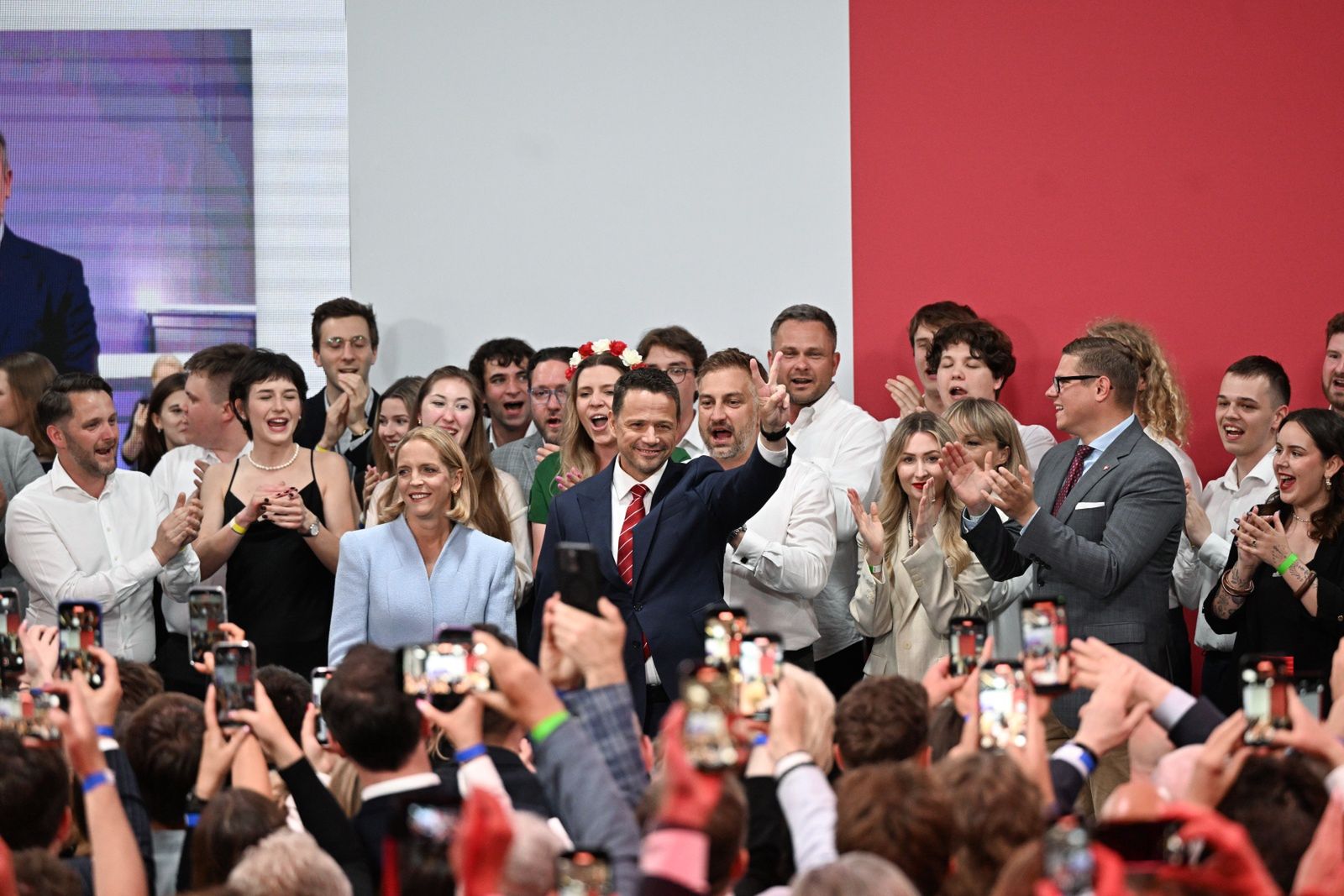 Rafała Trzaskowski wygrywa według badania exit poll IPSOS 
