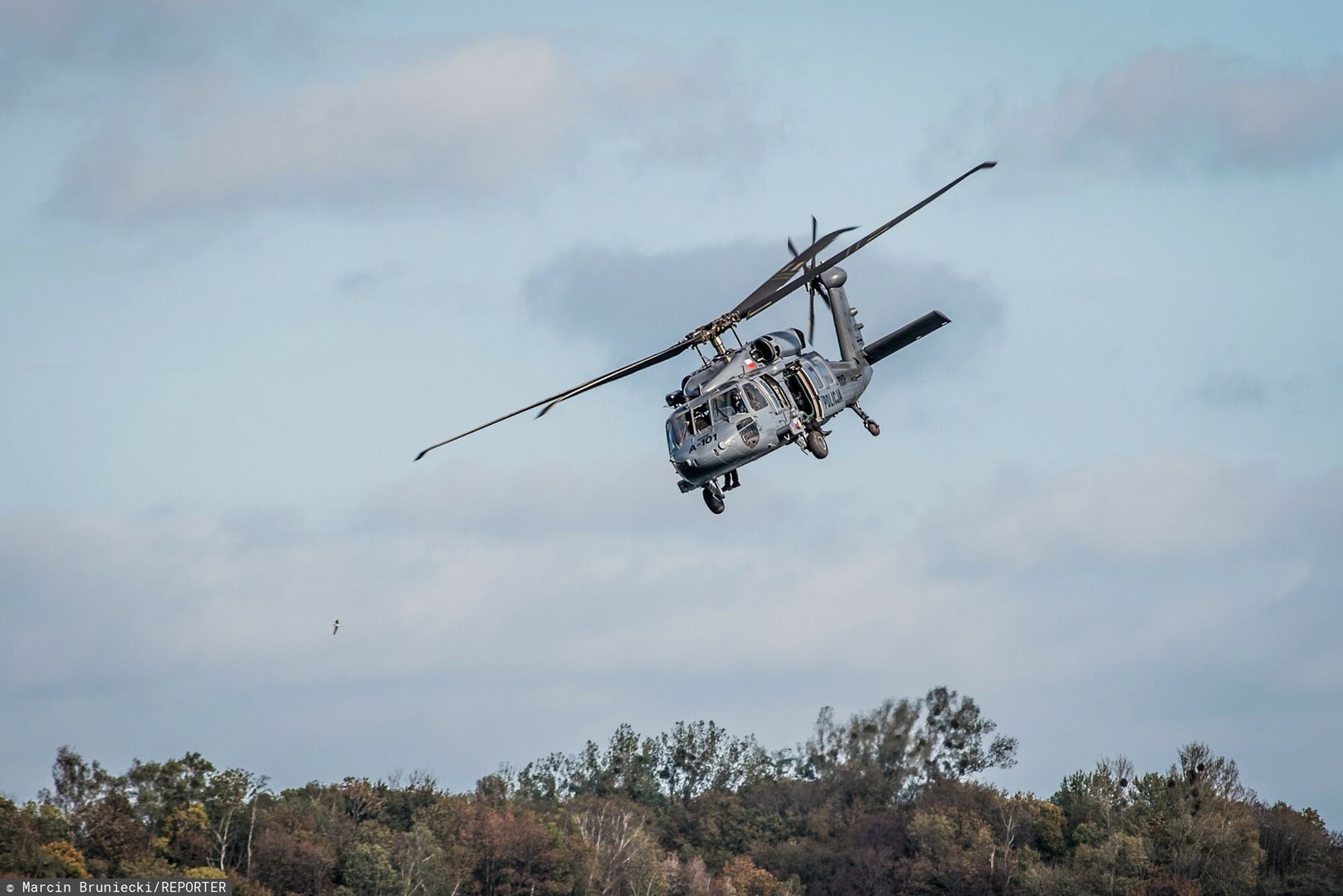 Reporter baza 2020-06-d
09.10.2019 - Gdynia, Przeloty policyjnego S-70i Black Hawk    N/z policyjny S-70i Black Hawk  | Fot. Marcin Bruniecki/REPORTER
Marcin Bruniecki/REPORTER