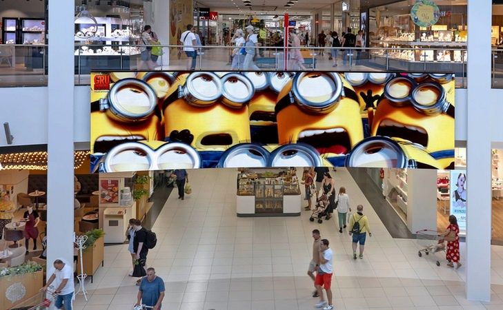 Rewolucja na ulicach: kiedy DOOH wyprzedzi klasyczny outdoor?