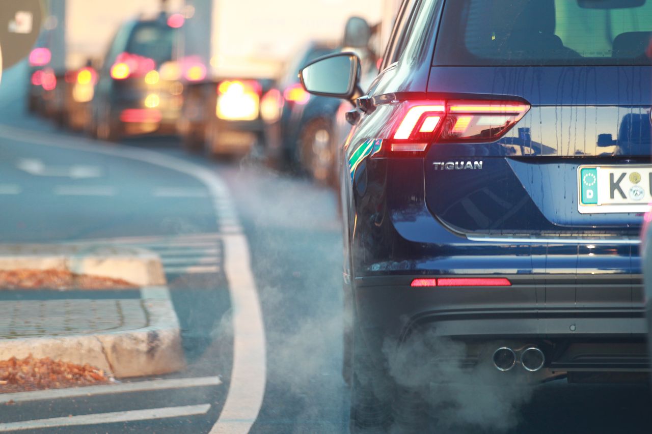 Kolejne normy emisji spalin mogą być ostatnim gwoździem do trumny samochodów spalinowych