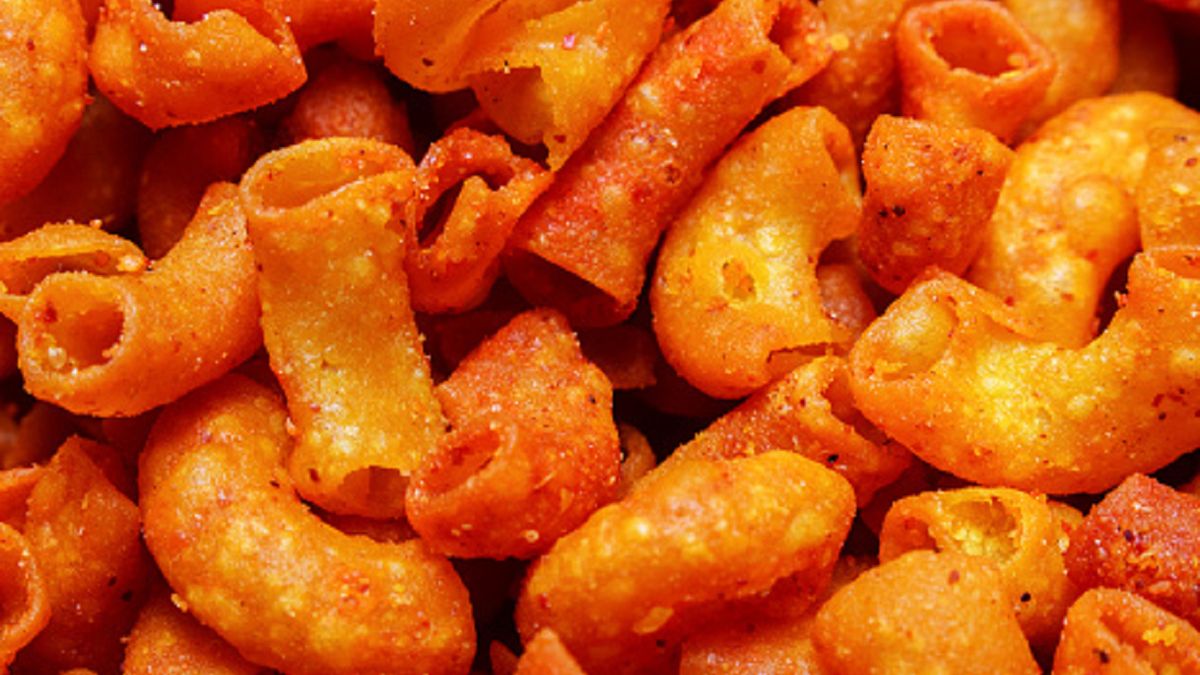 Chipsy z makaronu.