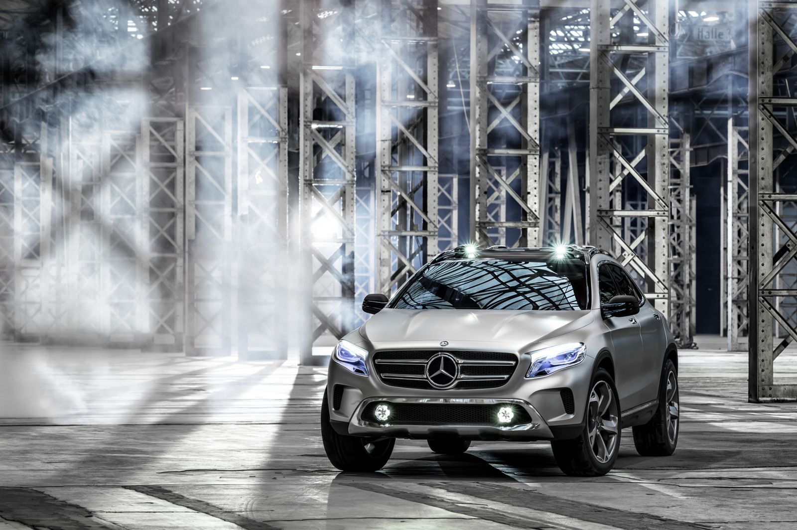 Mercedes GLA Concept na oficjalnych zdjęciach [galeria] 29
