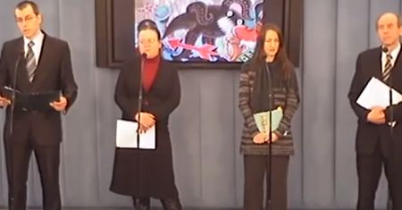 Dziwna konferencja w Sejmie: "E-podręczniki wprowadzają GENDER i OKULTYZM! Ludzie zaczynają wierzyć w moce!"