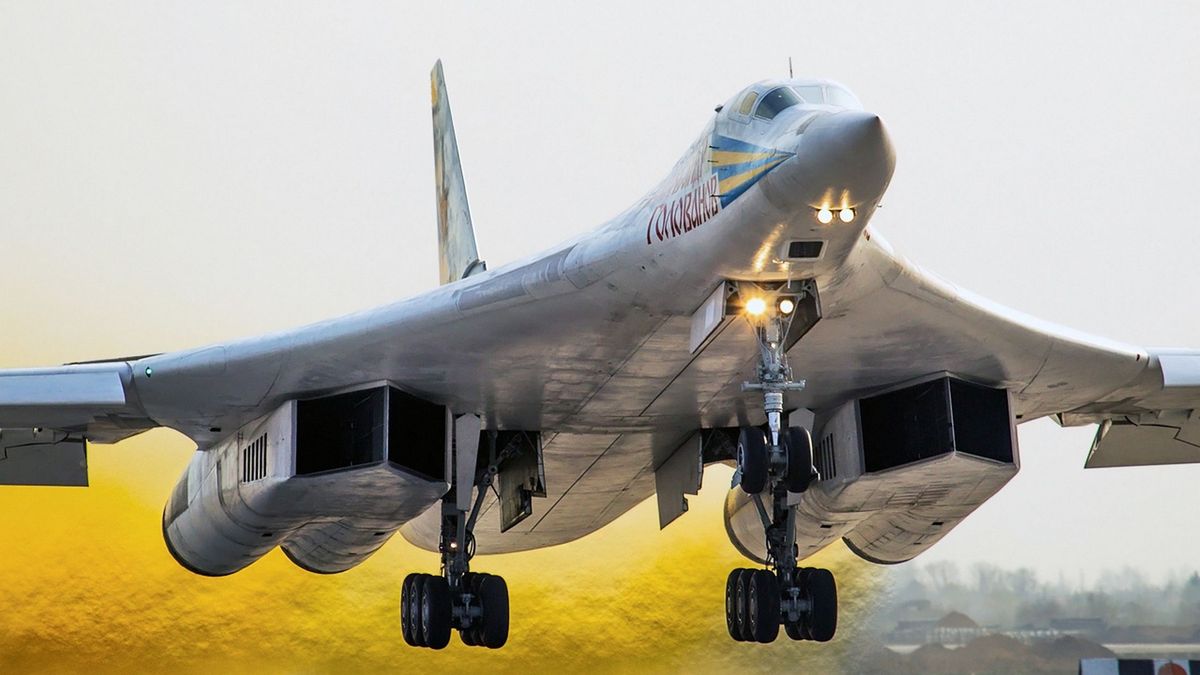 W latach 90. Ukraina miała bombowce strategiczne Tu-160 i broń atomową