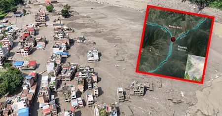 Podali przyczynę powodzi w Nepalu. Najpierw wstrząs, później fala