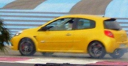 Renault Clio RS po facelifcie przyłapany