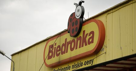 W Biedronce zapłacimy smartfonami? Niestety, nie zbliżeniowo